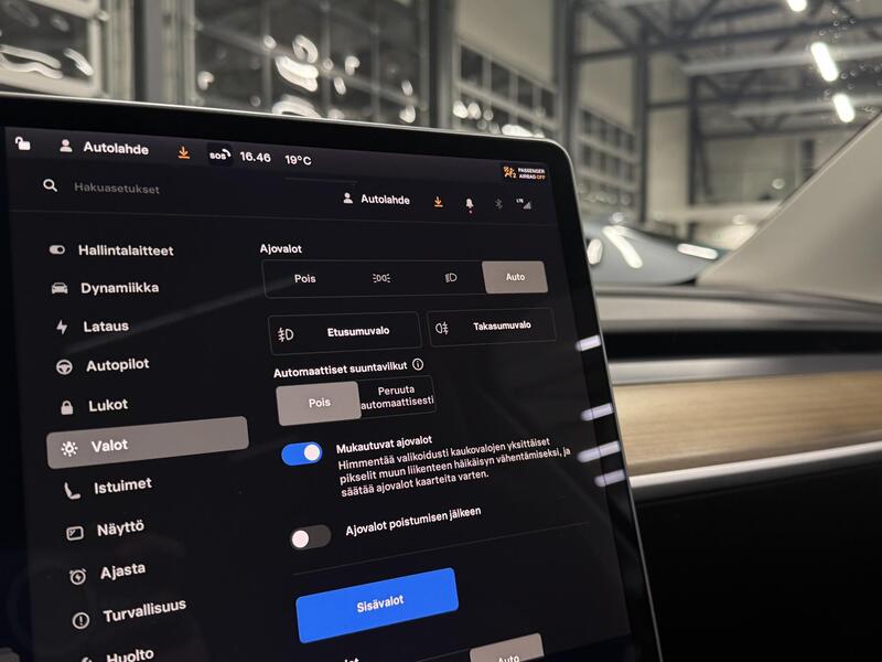 Tesla Model Y vaihtoauto