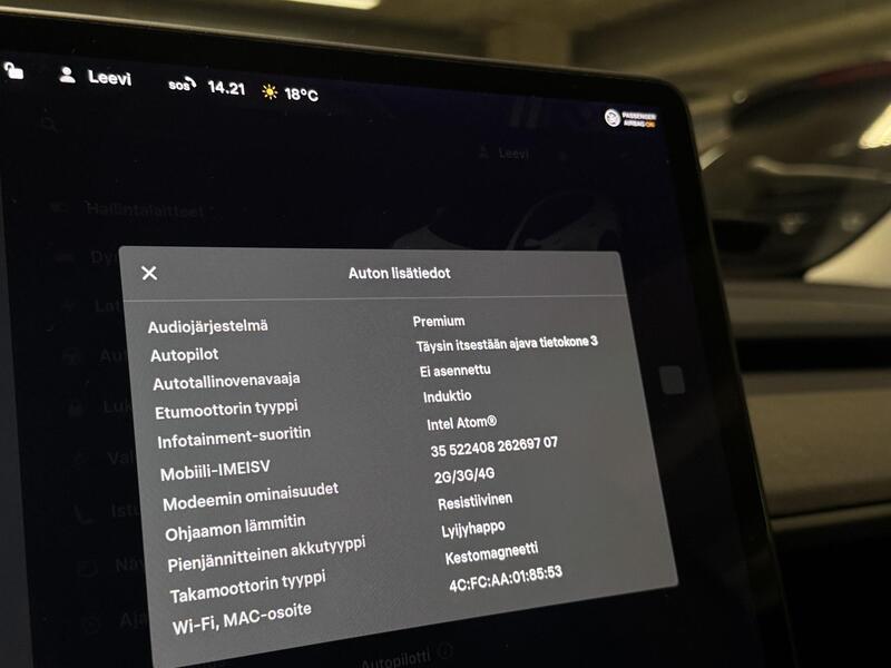 Tesla Model 3 vaihtoauto