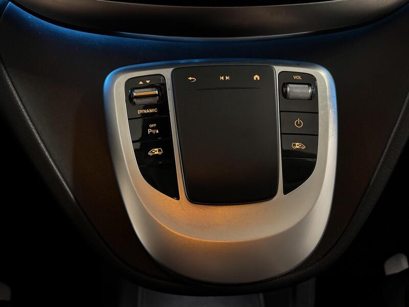 Mercedes-Benz EQV vaihtoauto