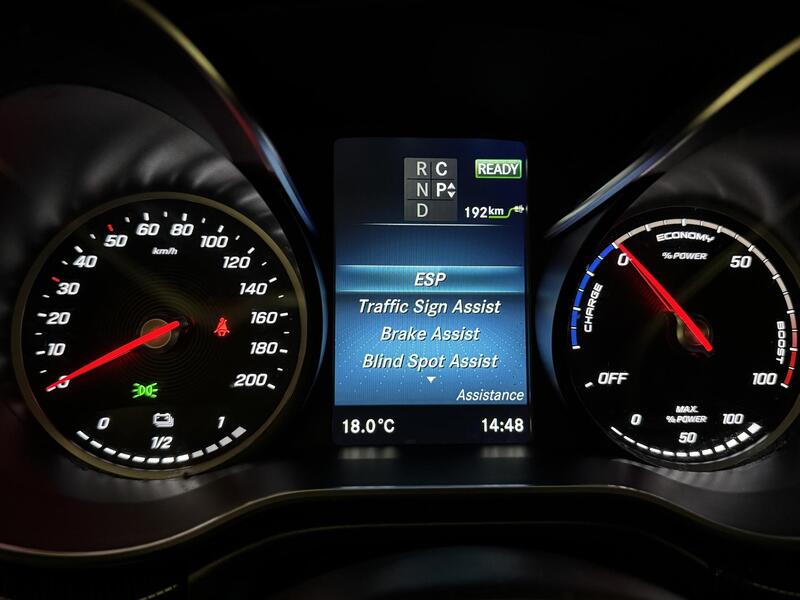 Mercedes-Benz EQV vaihtoauto