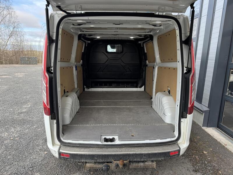 Ford Transit Custom vaihtoauto