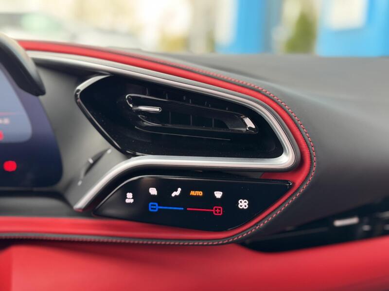 Ferrari 296 GTB vaihtoauto