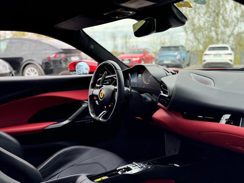 Ferrari 296 GTB vaihtoauto