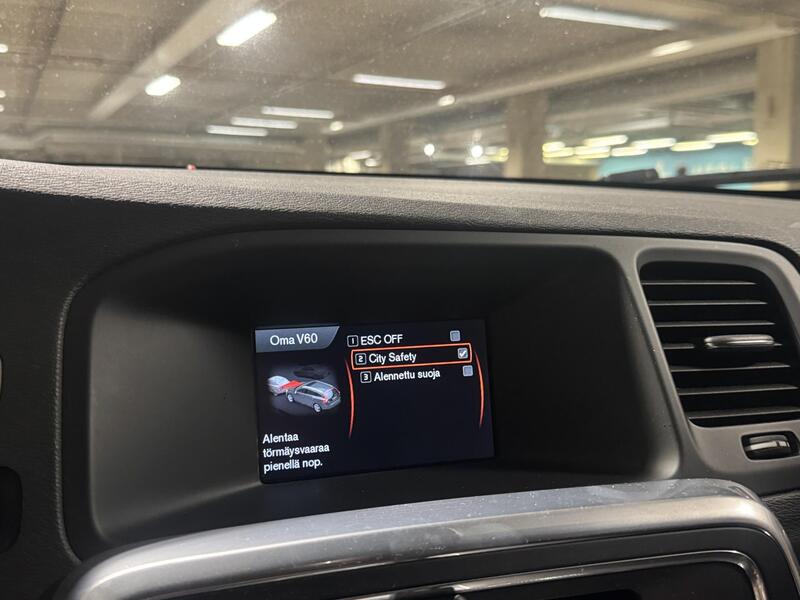 Volvo V60 vaihtoauto