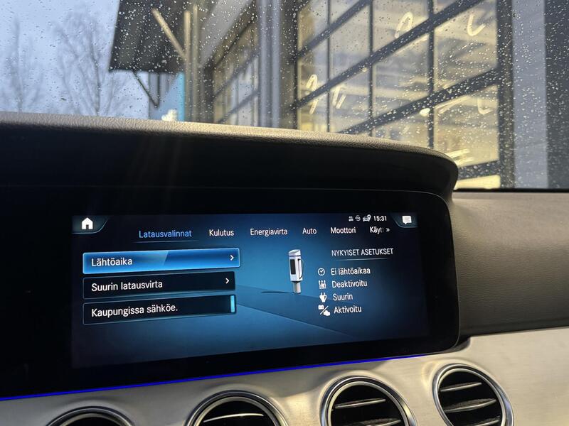 Mercedes-Benz E vaihtoauto