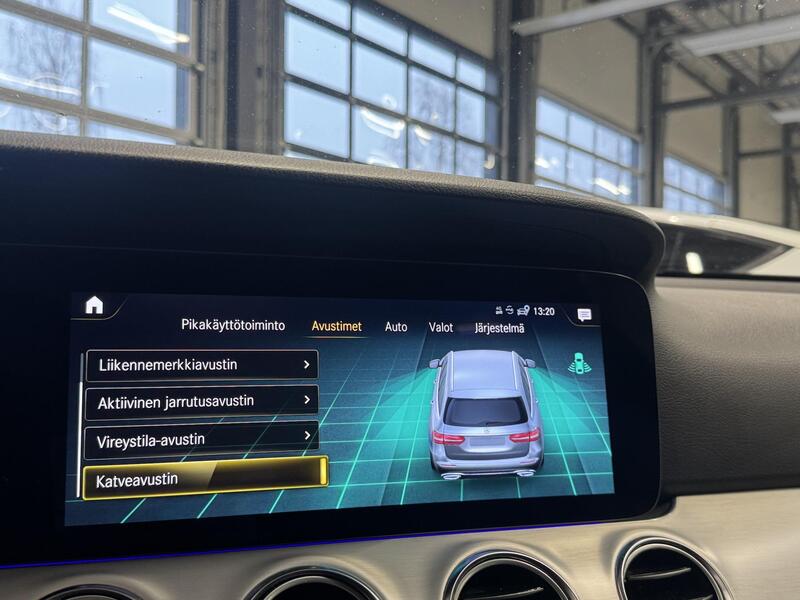 Mercedes-Benz E vaihtoauto