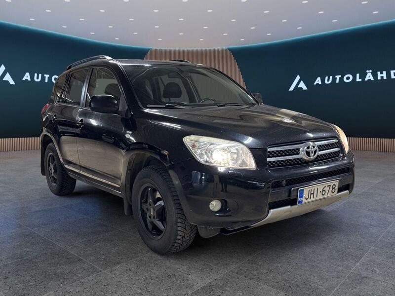 Toyota RAV4 vaihtoauto