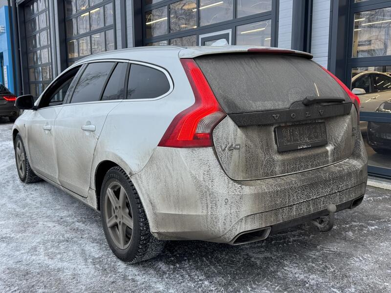 Volvo V60 vaihtoauto