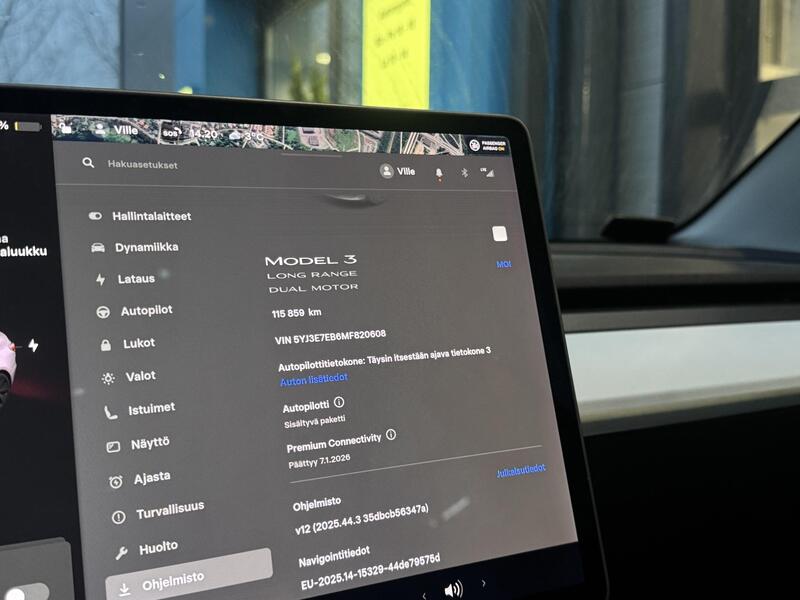 Tesla Model 3 vaihtoauto