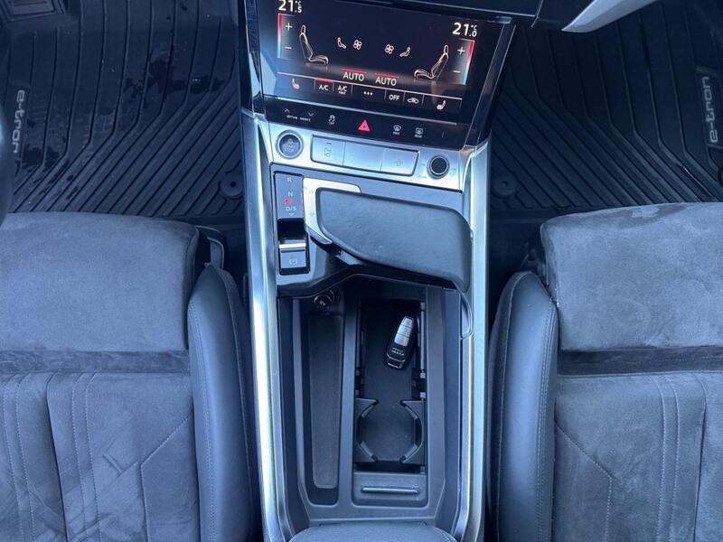 Audi e-tron vaihtoauto