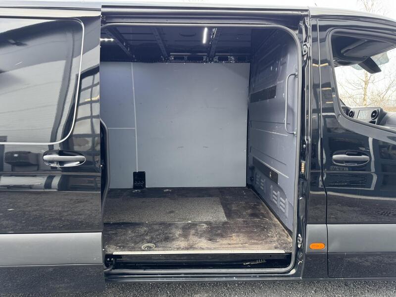 Mercedes-Benz Sprinter vaihtoauto