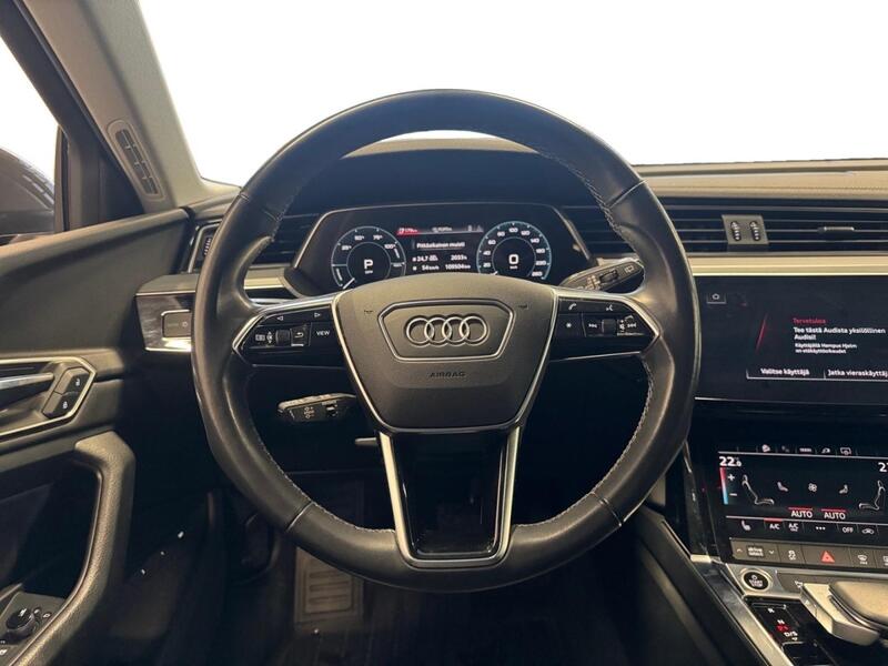 Audi Q8 e-tron vaihtoauto