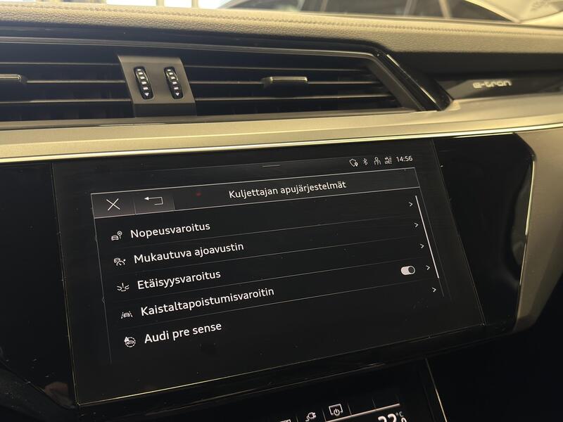 Audi Q8 e-tron vaihtoauto