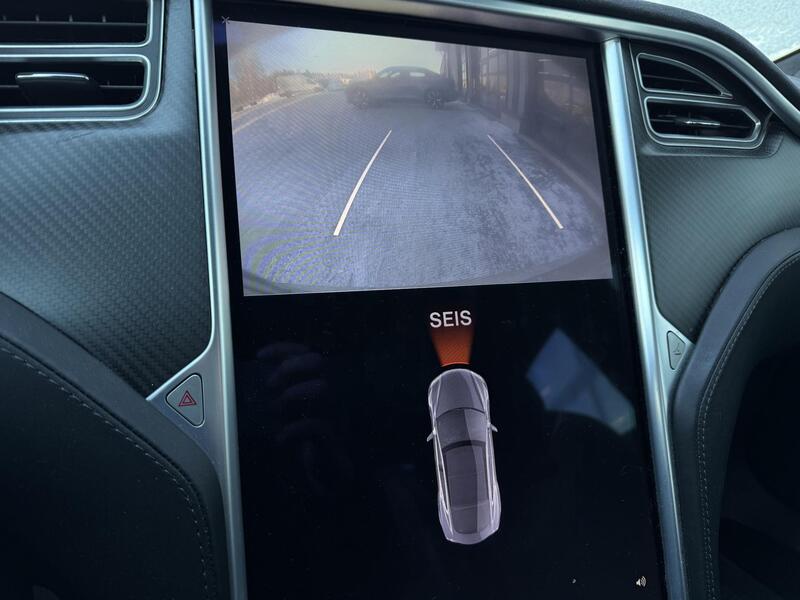 Tesla Model S vaihtoauto