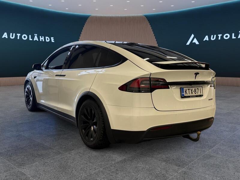 Tesla Model X vaihtoauto