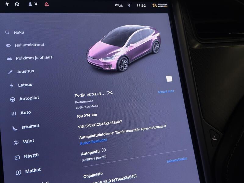 Tesla Model X vaihtoauto