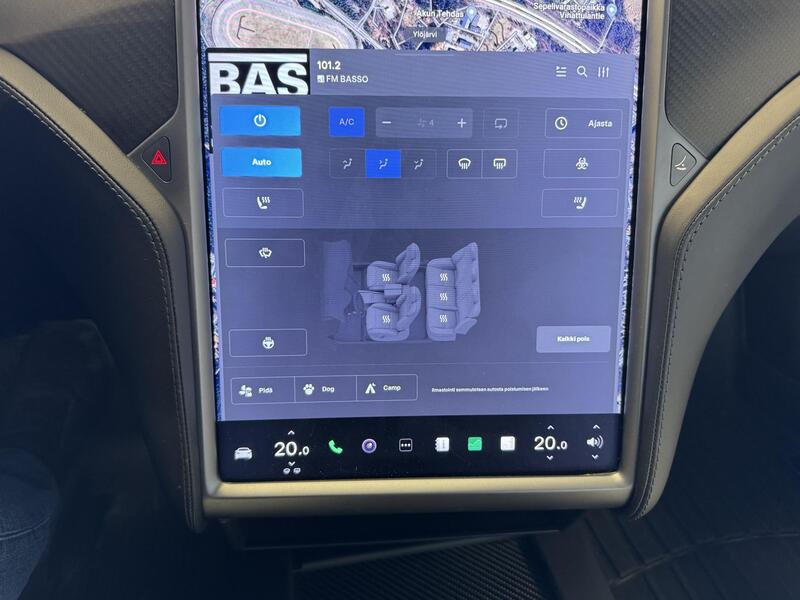 Tesla Model S vaihtoauto