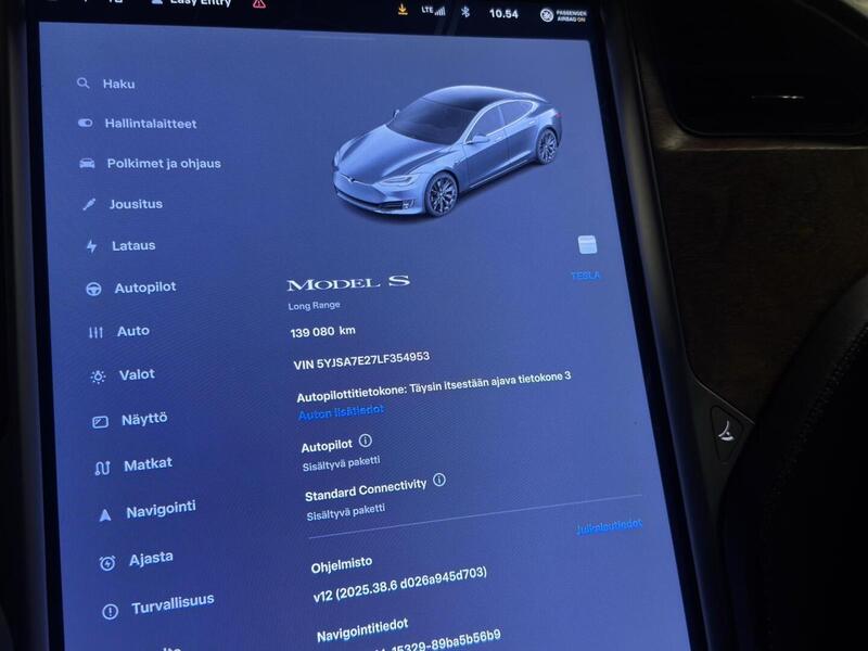 Tesla Model S vaihtoauto