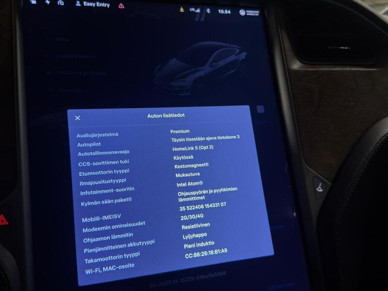 Tesla Model S vaihtoauto