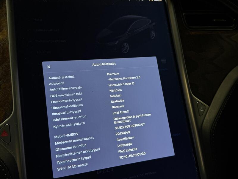 Tesla Model X vaihtoauto