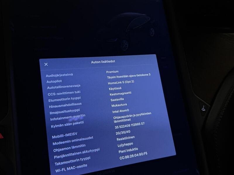 Tesla Model X vaihtoauto