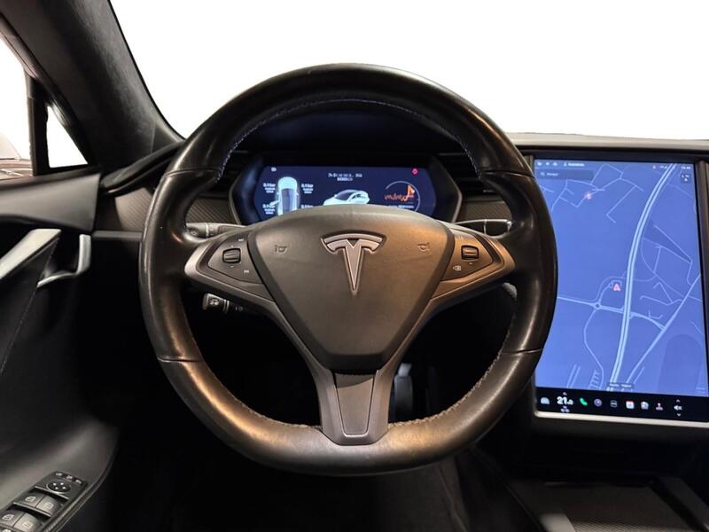 Tesla Model S vaihtoauto