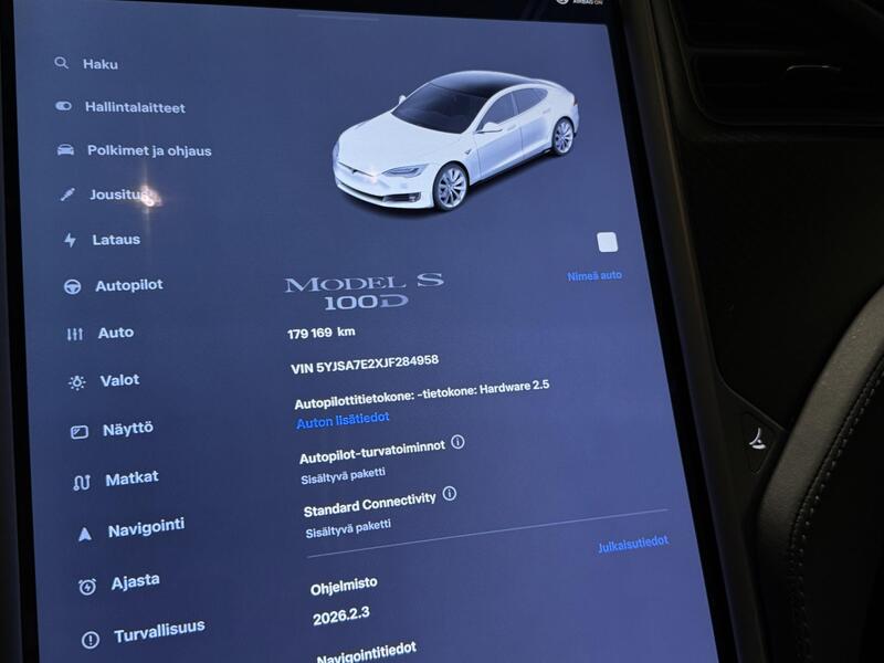 Tesla Model S vaihtoauto