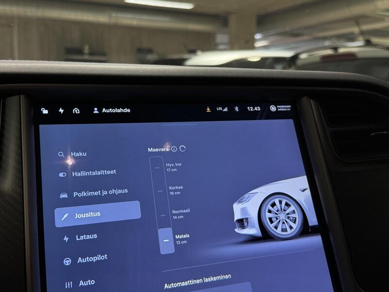 Tesla Model S vaihtoauto