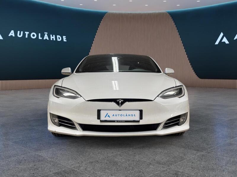 Tesla Model S vaihtoauto