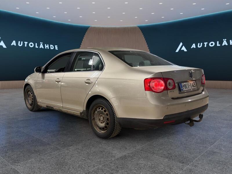 Volkswagen Jetta vaihtoauto