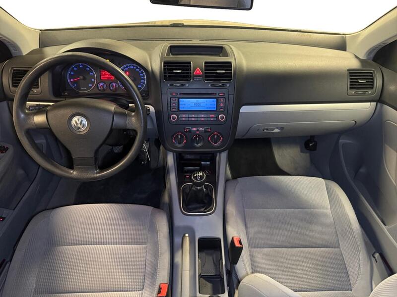 Volkswagen Jetta vaihtoauto