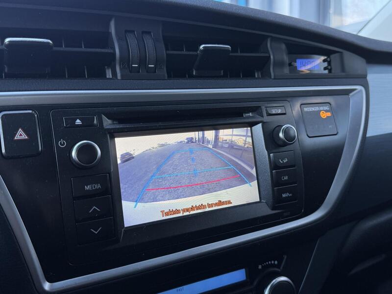 Toyota Auris vaihtoauto