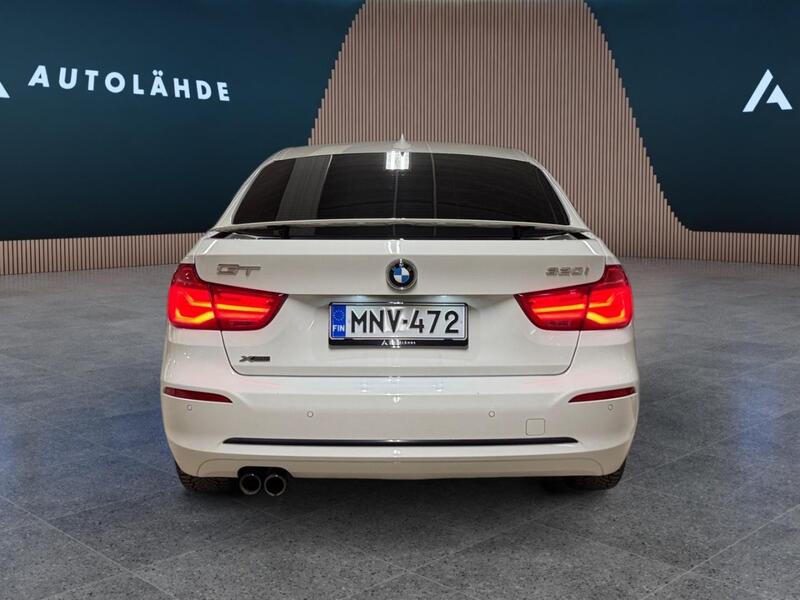 BMW 320 vaihtoauto