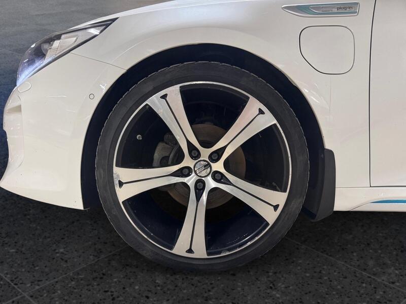 Kia Optima vaihtoauto