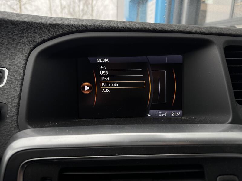 Volvo V60 vaihtoauto