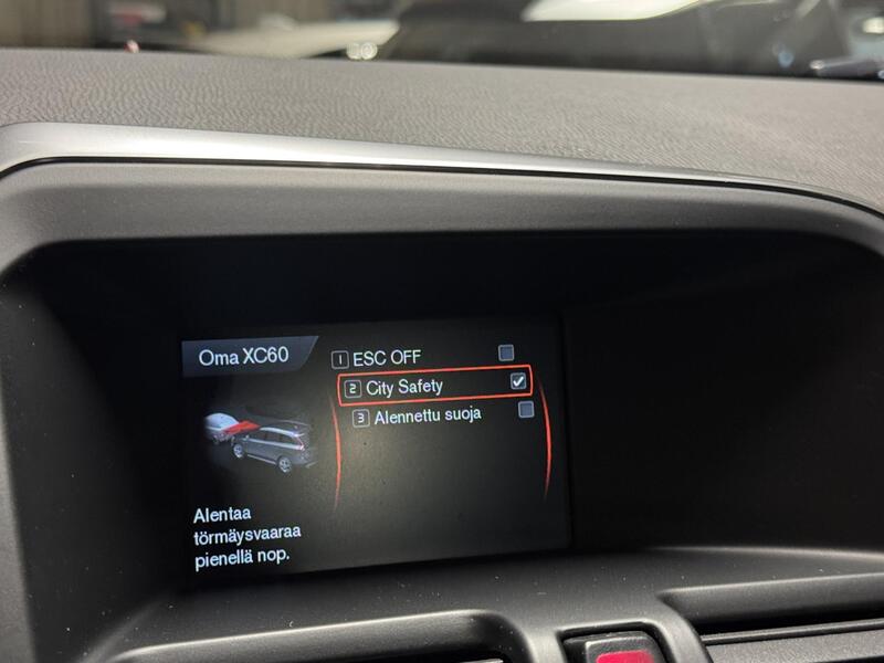 Volvo XC60 vaihtoauto