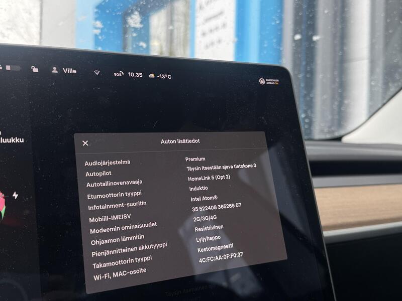 Tesla Model 3 vaihtoauto