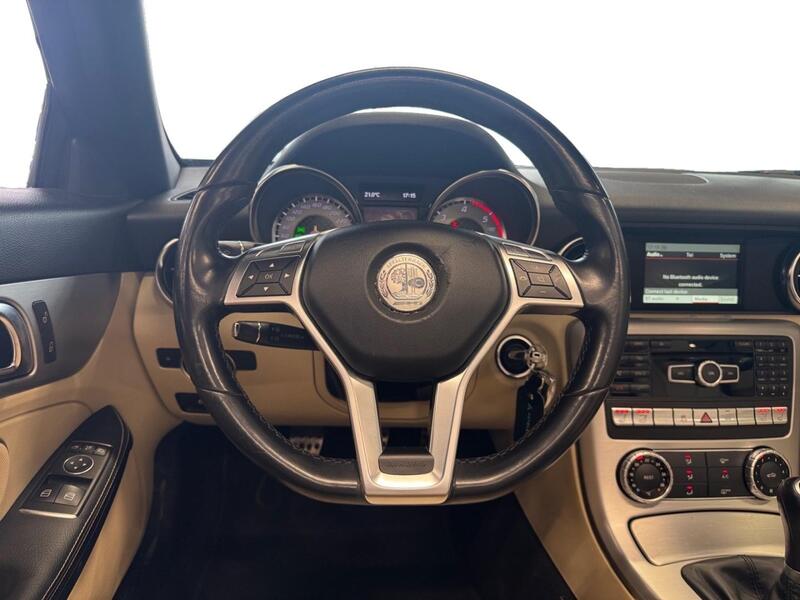 Mercedes-Benz SLK vaihtoauto