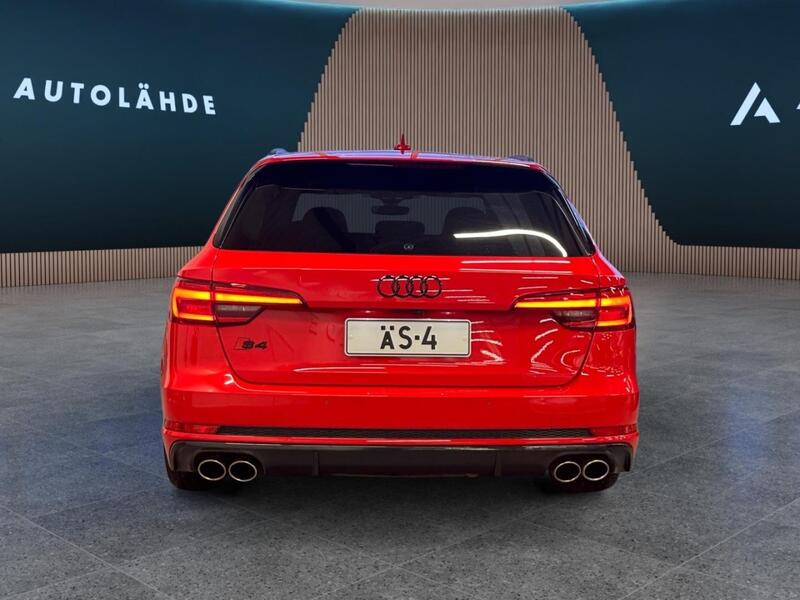 Audi S4 vaihtoauto