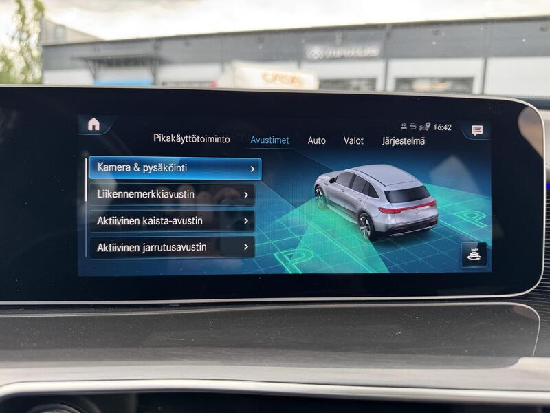 Mercedes-Benz EQC vaihtoauto