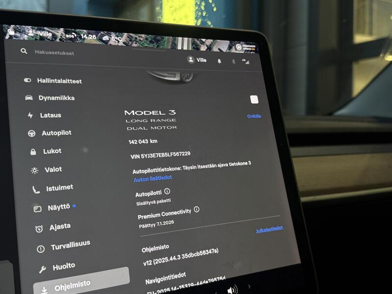 Tesla Model 3 vaihtoauto