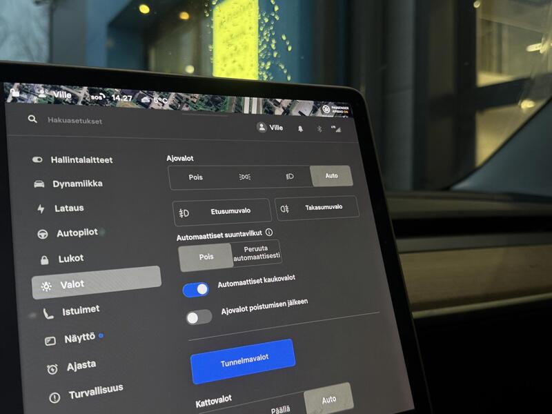 Tesla Model 3 vaihtoauto