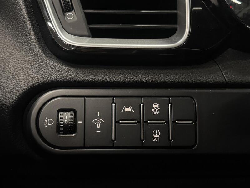 Kia XCeed vaihtoauto