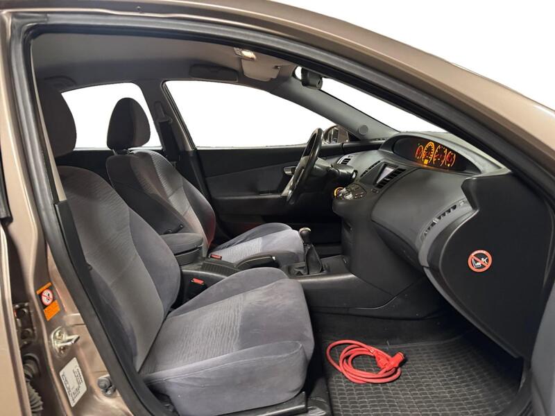 Nissan Primera vaihtoauto