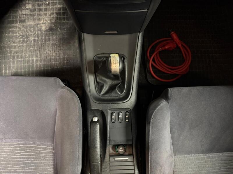 Nissan Primera vaihtoauto