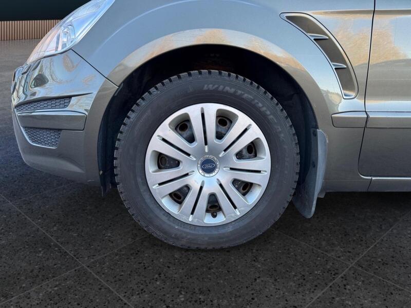 Ford S-MAX vaihtoauto