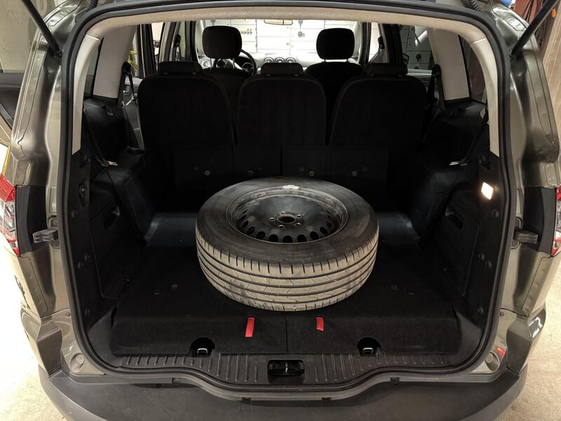 Ford S-MAX vaihtoauto