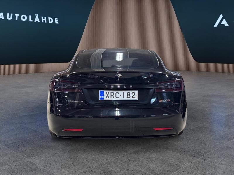 Tesla Model S vaihtoauto