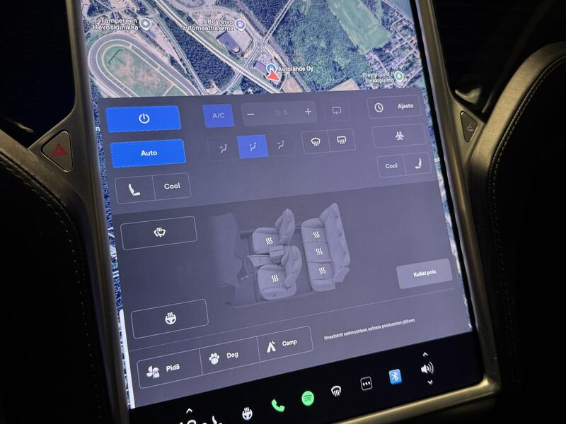 Tesla Model S vaihtoauto