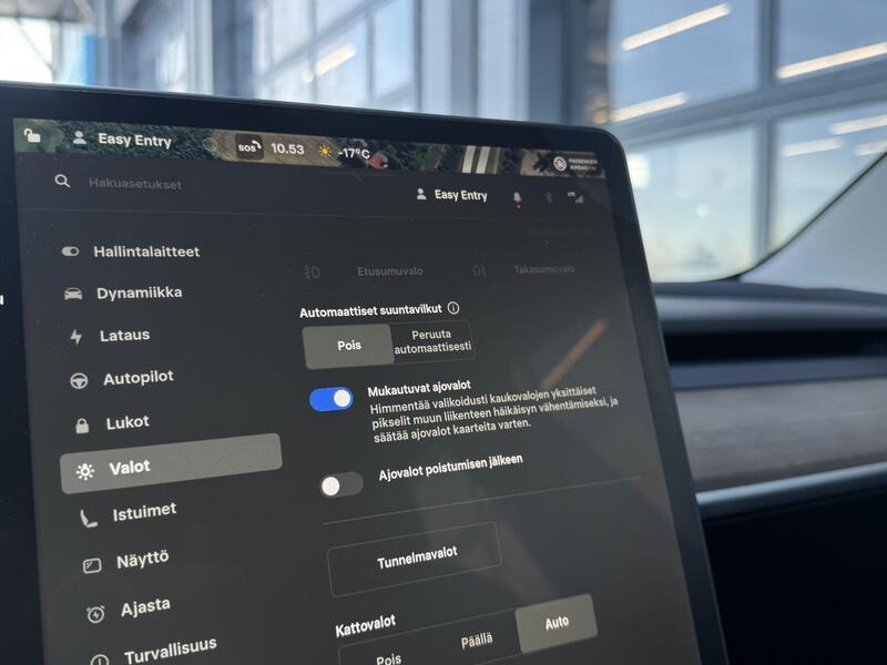 Tesla Model 3 vaihtoauto